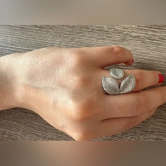 Trendy leaf ring A436 - Picture 3 of 5